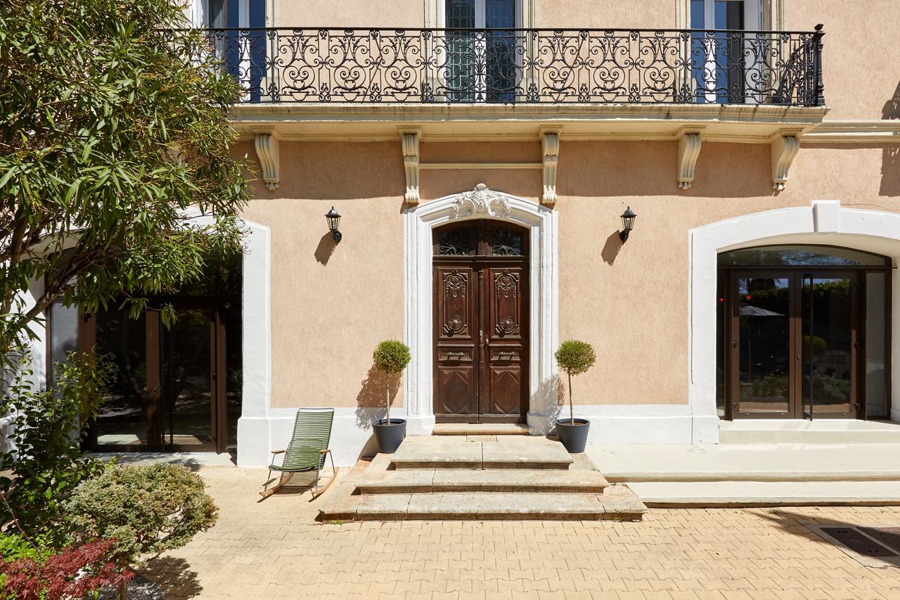 Hotel Saint-Alban Nézignan-lʼÉvêque Exterior foto